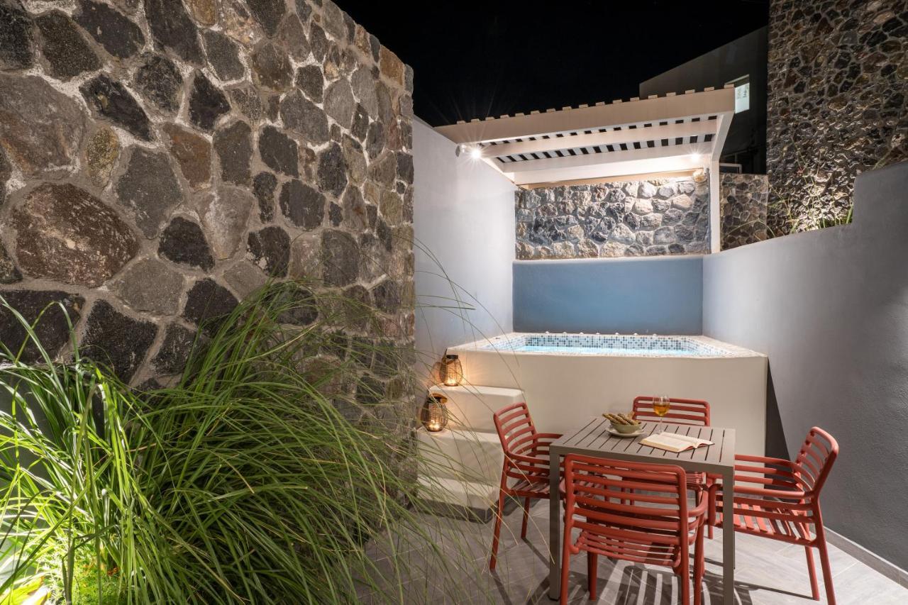 Wine And Yard Caves Hotel Pyrgos Kallistis Luaran gambar
